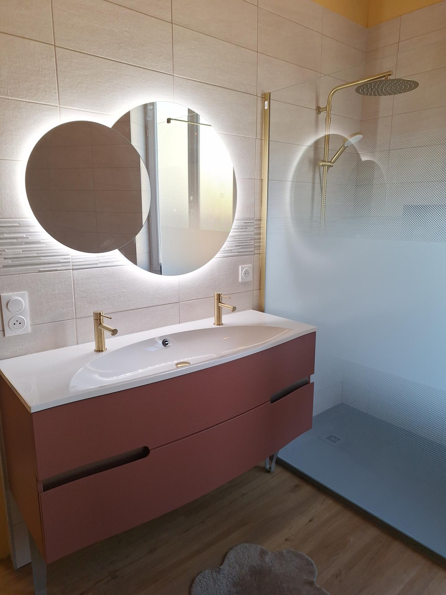 Rénovation salle de bain à Grenoble : conseils et étapes pour réussir votre projet